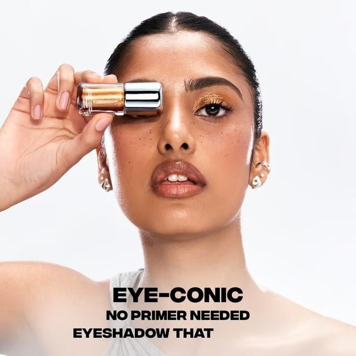 Long-lasting, crease-proof liquid eyeshadow